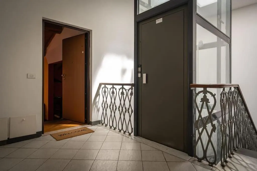 22 Home - Parcheggio Privato - Accogliente - Collegamento Sardegna E Corsica Livorno